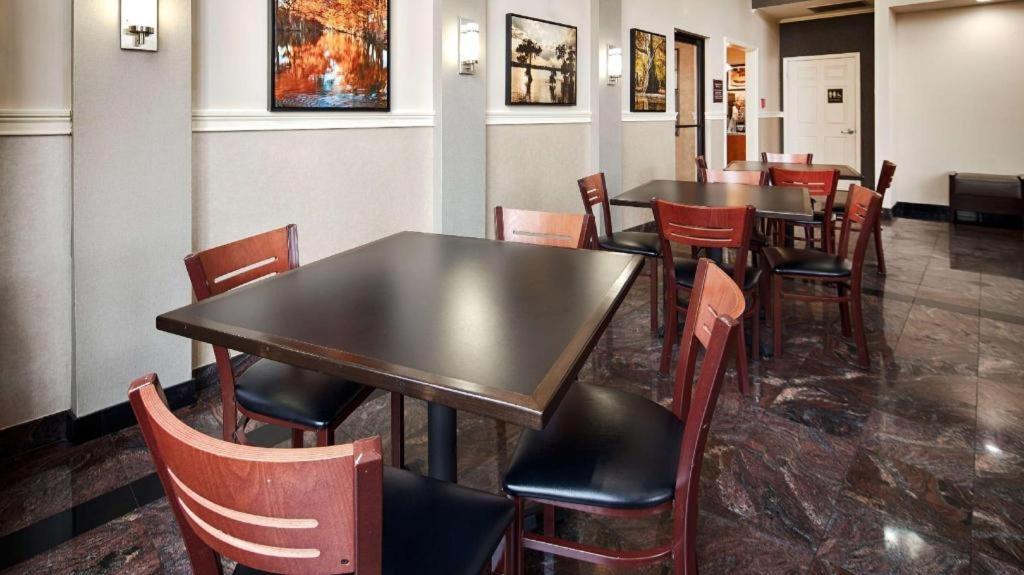 Americas Best Value Inn Монро Екстериор снимка