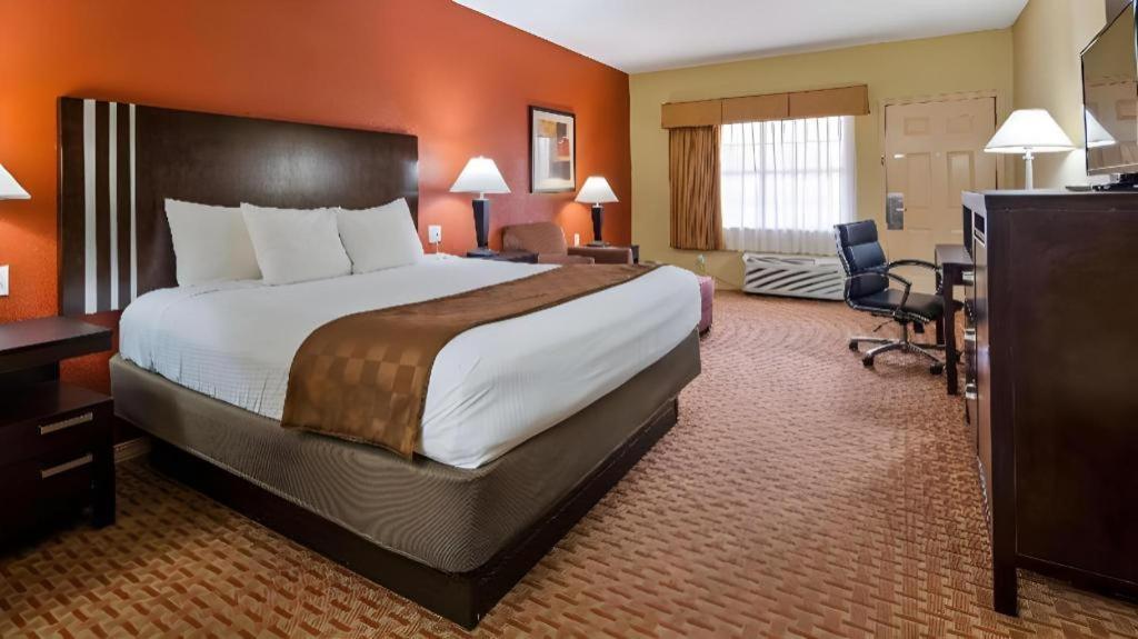 Americas Best Value Inn Монро Екстериор снимка