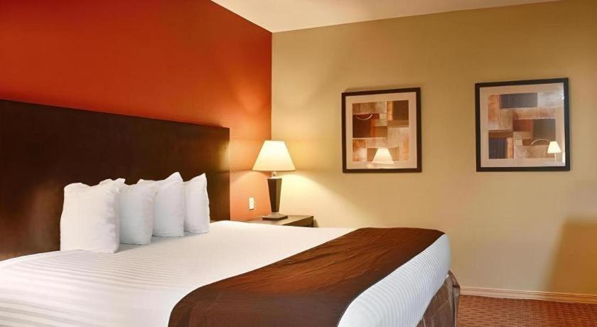 Americas Best Value Inn Монро Екстериор снимка