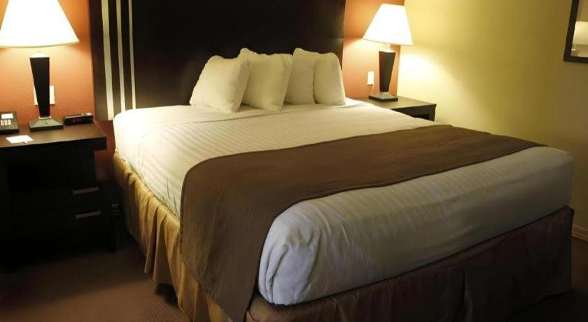 Americas Best Value Inn Монро Екстериор снимка