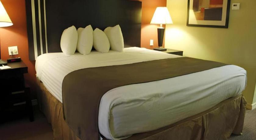 Americas Best Value Inn Монро Екстериор снимка