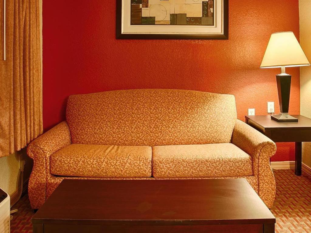 Americas Best Value Inn Монро Екстериор снимка